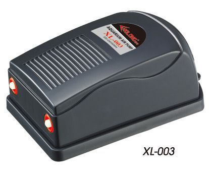 Компрессор двухканальный Xilong AP-003 для аквариума, 5 Вт, 2х2,5 л/мин Компрессор двухканальный Xilong AP-003 для аквариума, 5 Вт, 2х2,5 л/мин
