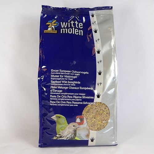 Корм Witte Molen EGGFOOD MOIST WILD SONGBIRDS яичный влажный для европейских певчих птиц, 1 кг