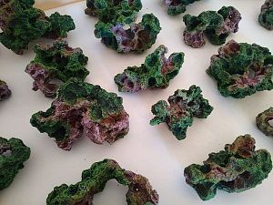 Камень цветной биокерамика риф средний, 18&minus;24&nbsp;см