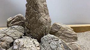 Камень GLOXY «Слоновья кожа» вес камня 2000−4000 г, 15−25 см цена за 1 шт