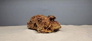 Декорация природная Prime Сетчатый камень М&nbsp;20&minus;25&nbsp;см, 2000&minus;4000г, цена за&nbsp;1&nbsp;шт.