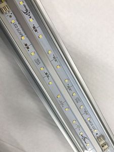 Светильник LED SCAPE MAXI COLOR 6800K с&nbsp;диммером, 149,2&nbsp;см, 67,5&nbsp;Вт