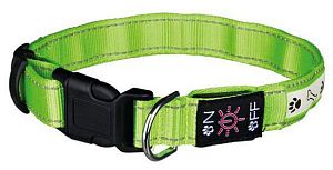 Светящийся ошейник TRIXIE для собак USB, L–XL: 50–60 см, 25 мм, зеленый