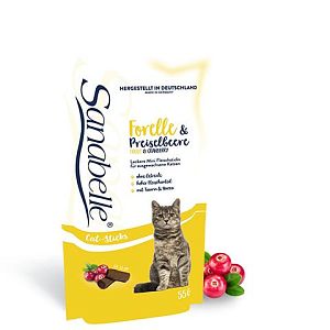 Лакомство BOSСH Sanabelle Snack с форелью и клюквой для кошек, 55 г