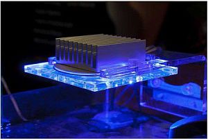 Светильник SICCE LED Liгhtinг 20W-MINÚ для морских аквариумов, 140x140×40 мм