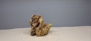 Декорация природная Prime Камень Дракон М, 20−30 см