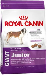 Корм Royal Canin GIANT JUNIOR для щенков очень крупных пород 8−24 месяцев