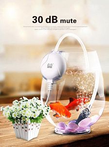 Компрессор микро SunSun QB-102 с креплением присоской и комплектом для аэрации, 1 Вт, 1×0,45 л/мин