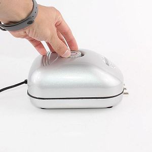 Компрессор аквариумный Hailea Super silent power 9610, с&nbsp;регулятором потока, 4&nbsp;канала, 10&nbsp;Вт, 4&times;2.5&nbsp;л/мин