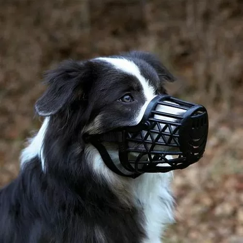Намордник TRIXIE, размер XL:35 см, пластик